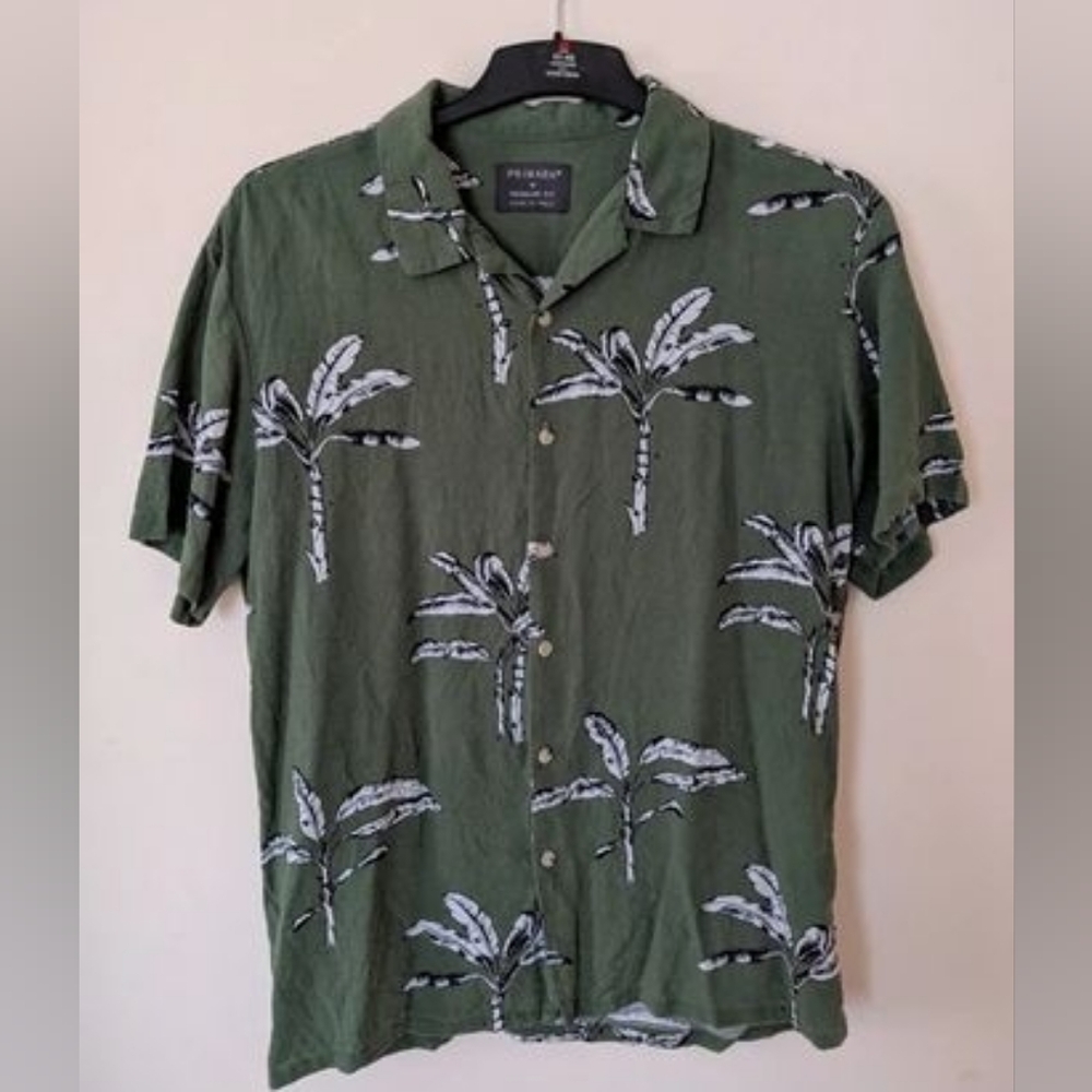 Primark Men's Green Palm Print Shirt Sz.L Like New